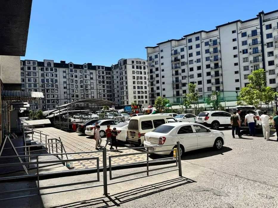 yakkasaroy Novostroyka s remontom 3xonali shoshilin 84m2; Salamatina