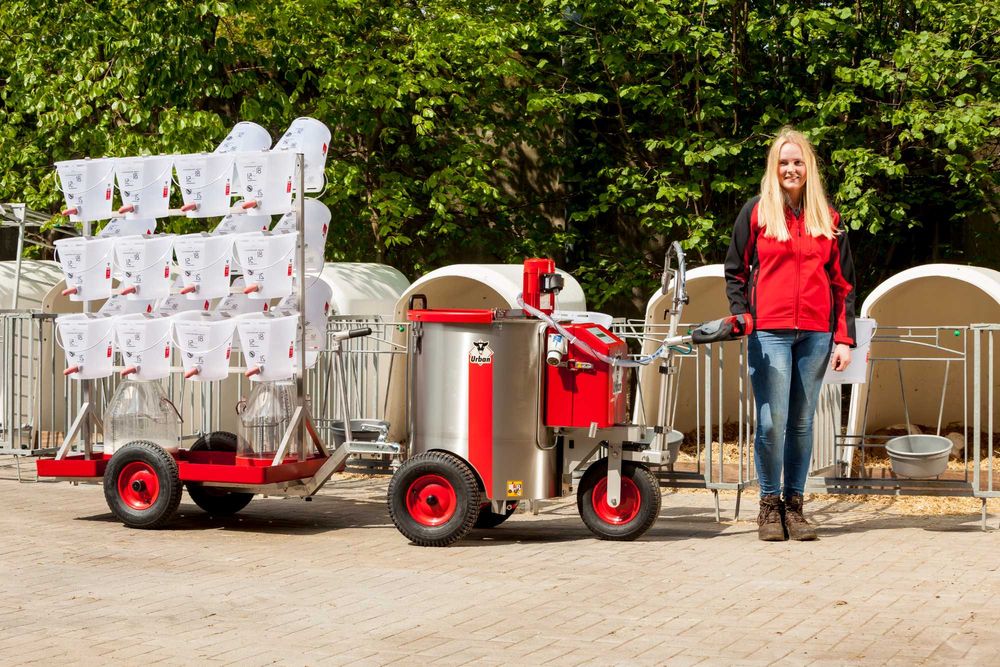 Молочное такси для телят,  сут тарқатадиган такси, milkshuttle Urban