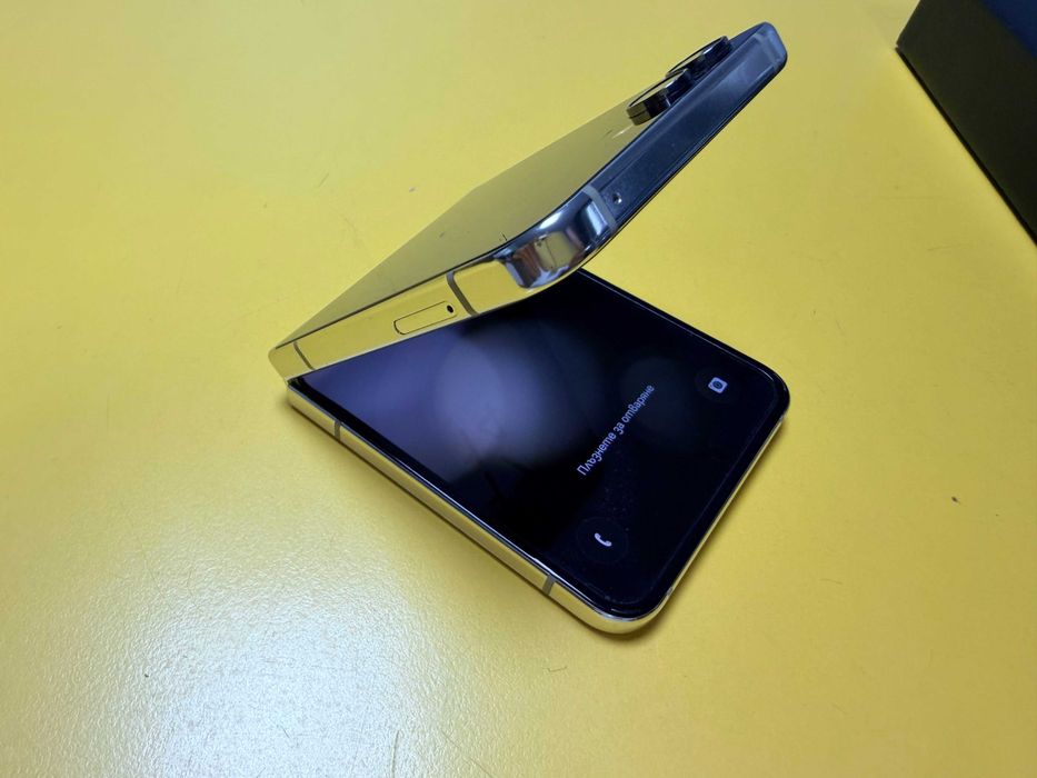 Samsung Z Flip 5 256 GB