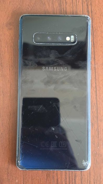 Samsung Galaxy S10+ SM-G975F/DS