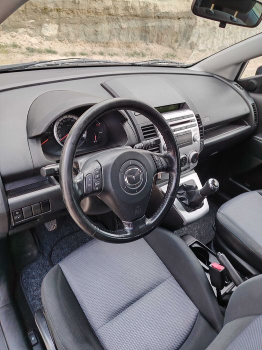 Mazda 5 2.0  в добро състояние
