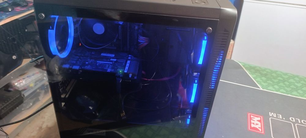Vând calculator i5 gen 6 16 GB DDR4