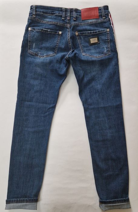 Разпродажба Италиански дамски дънки Lagarto