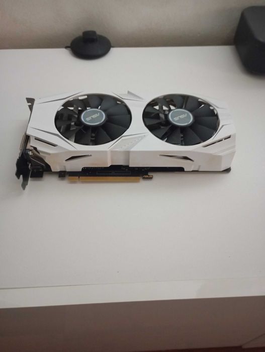 Placa video asus dual Gtx1060-06 gb