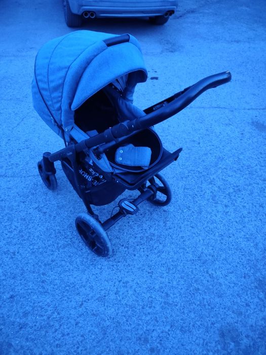 Коляска.   Adamex