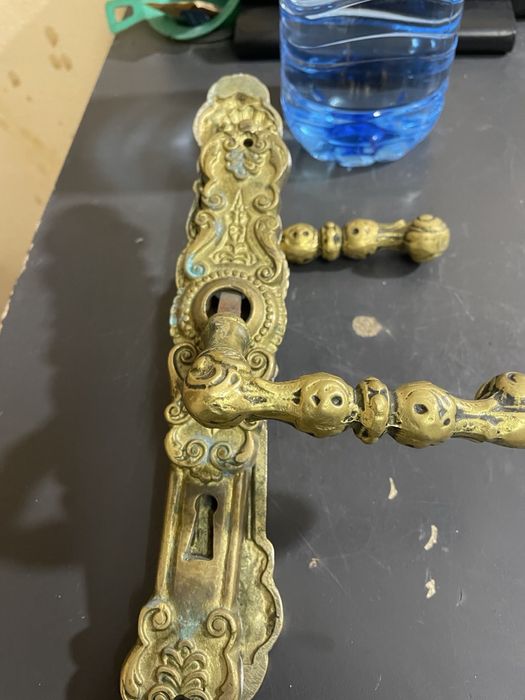 Ретро брава месингова