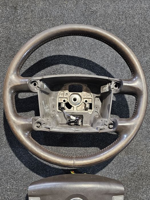 Volan piele + comenzi + incalzire Volkswagen Phaeton 2002 - 2010