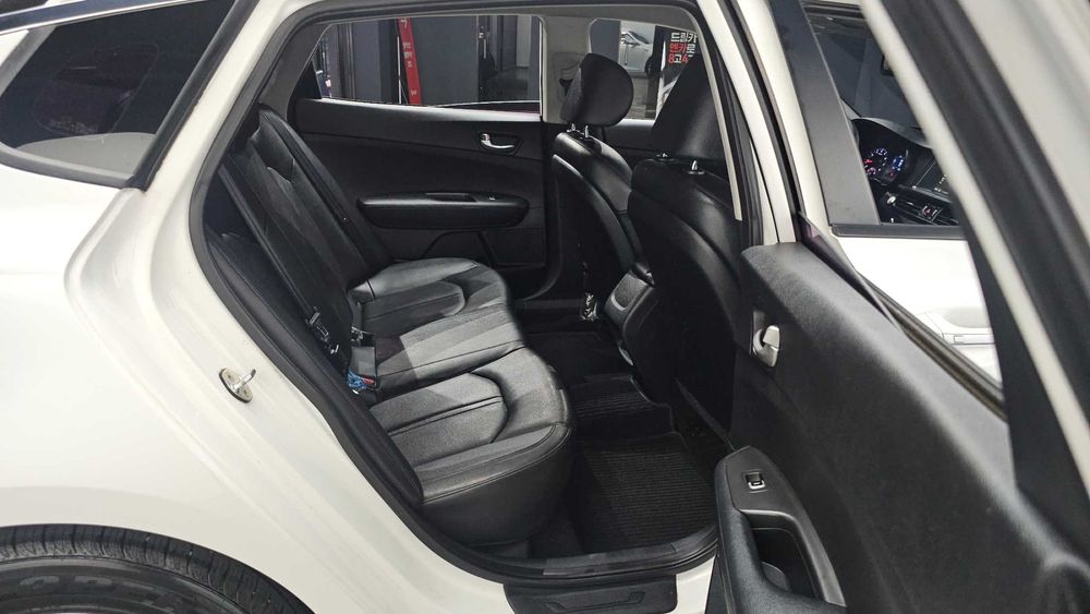 Kia K5 2.0Lpi autogeorge.com