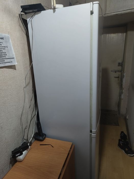 Холодильник, б/у, рабочий