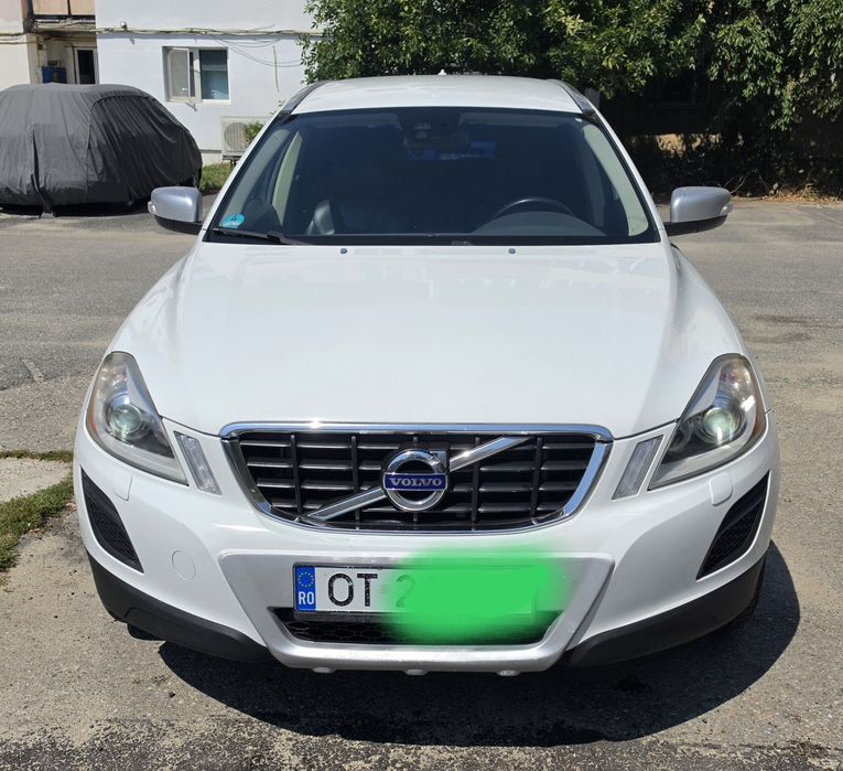 Volvo XC60 D5AWD, 2013, diesel, automata, 267000 km
