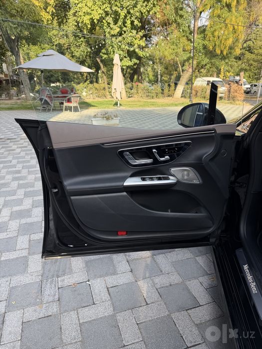 Merscedez Benz EQE 500