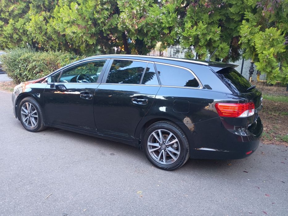 TOYOTA Avensis 2013 — imagine 3
