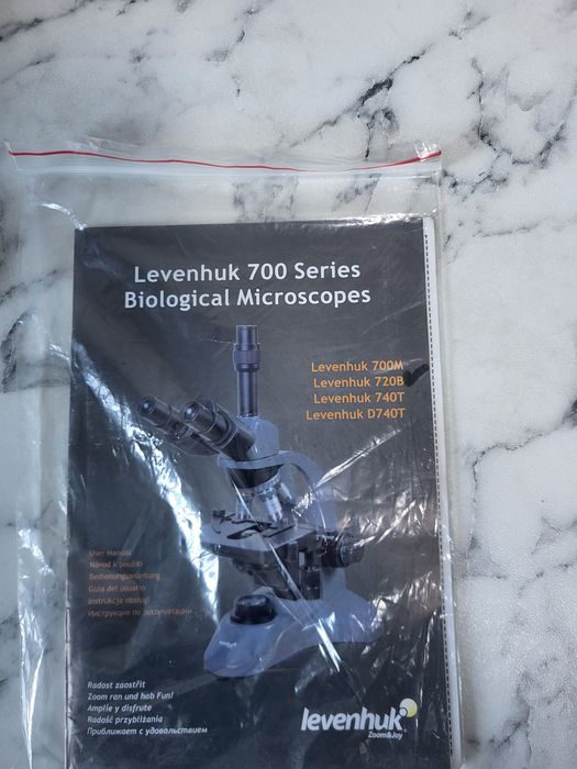 Микроскоп Levenhuk