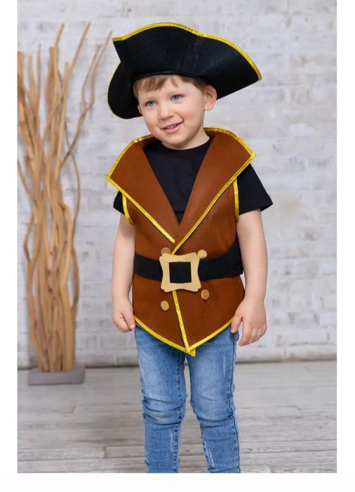 Продам костюм пирата