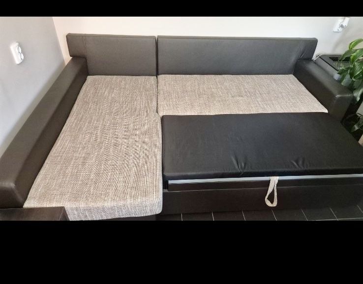 Диван ъглов ляв изключително запазенп