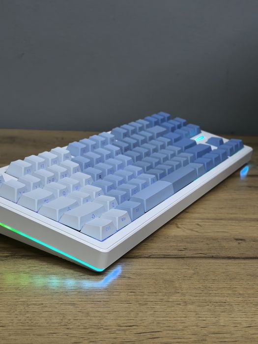 Механическая беспроводная клавиатура