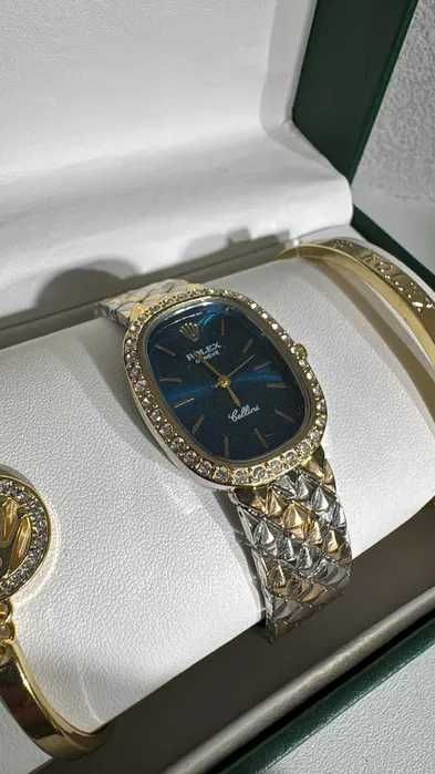 Женские наборы часов