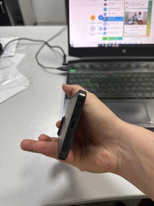 16 pro max 1TB BLACK