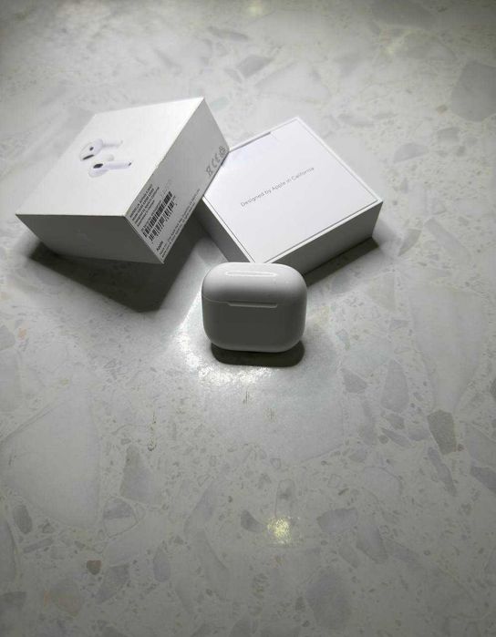 Продам AirPods 4 ANC - как новые
