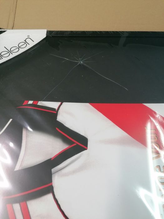 Голяма 3D рамка размер височина 90 на 70 ширина, с транспортен дефект