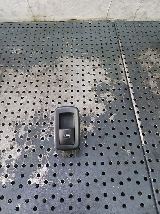 Buton geam electric stanga spate dodge journey 10003138 04602531af