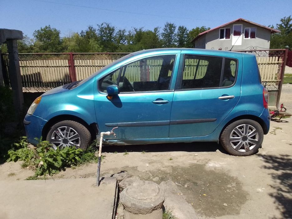 Renault Modus câmp