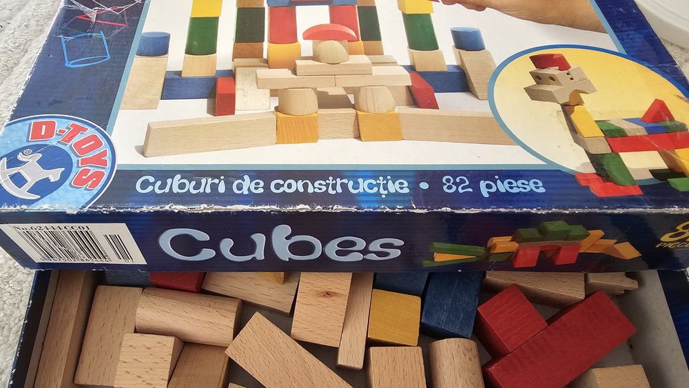 Set cuburi lemn pentru copii