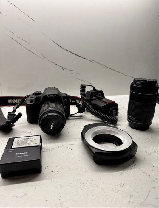 Продаю камеру Canon