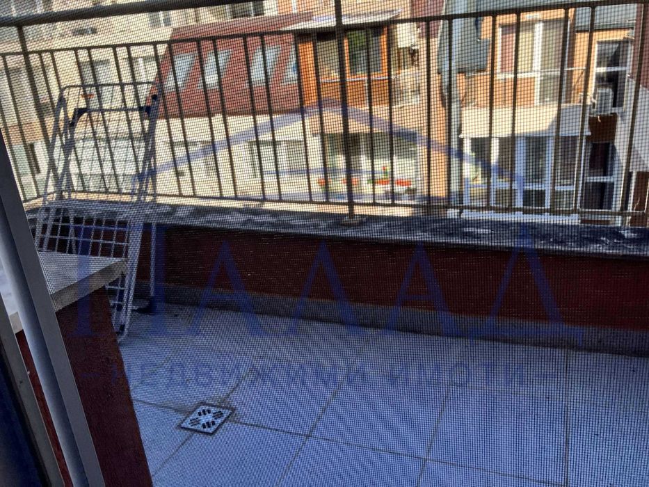 Дава се под наем Двустаен апартамент в Варна, Възраждане 1 - 75 кв.м за 484.5 € - Снимка #6