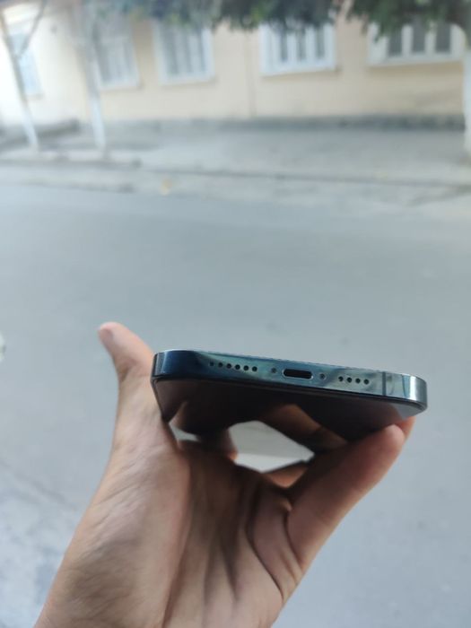 Ayfon 12 pro max 128 kor doki bor