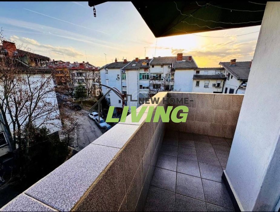 3-стаен в Плевен-Широк център площ 85 цена 103000