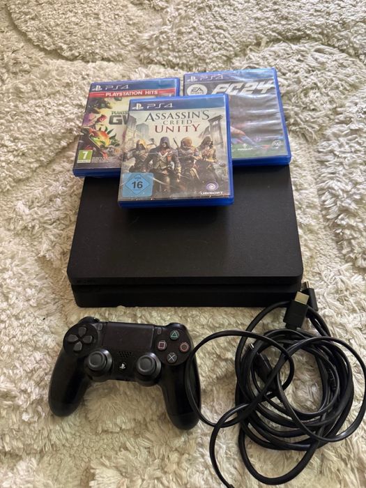 PlayStation 4 Slim