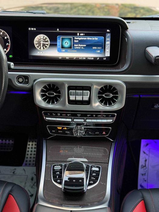 Mercedes - Benz G63 AMG