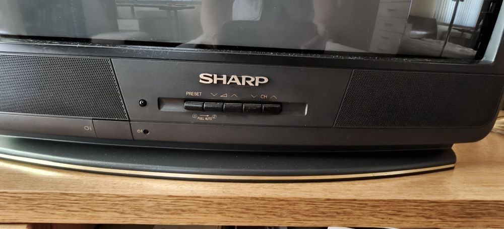 Телевизори Sharp 21H-SC и Euro feel W-3729