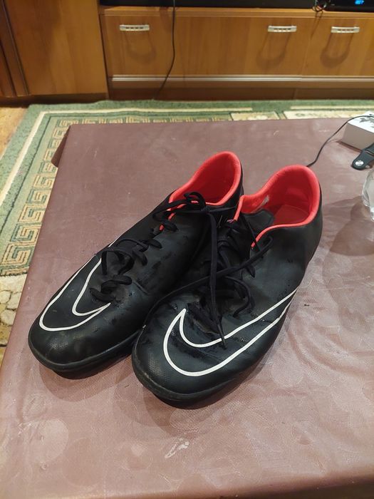 Бутонки перфектно състояние