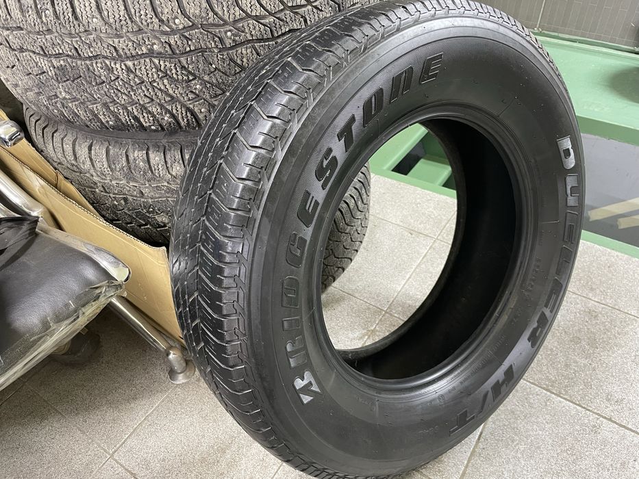 Bridgestone Dueler H/T 265/65/17