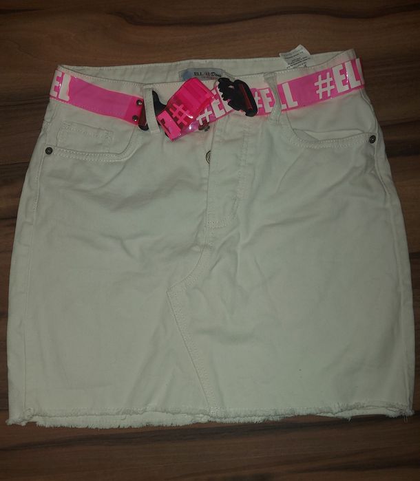 Дънкова бяла пола