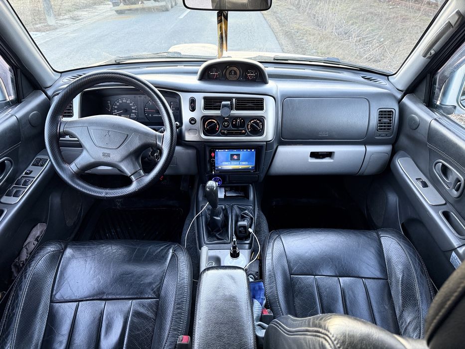 Mitsubishi Pajero Sport 2.5 2006 manual
