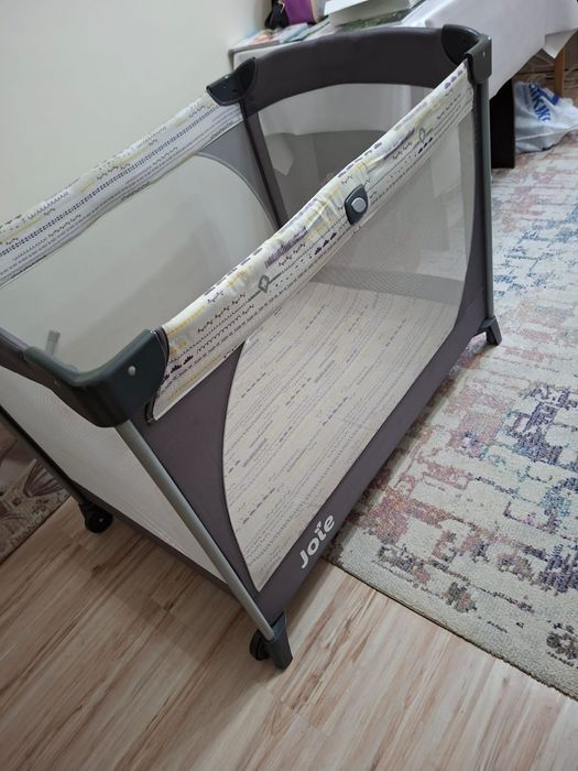 Продам кровать -манеж