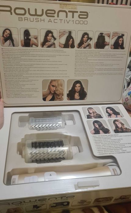 Perie rotativa Rowenta noua, 1000W 2 perii, rotire automata, uscare