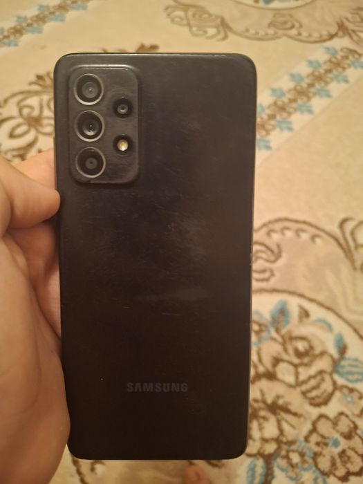 Samsung A35 и Samsung A52