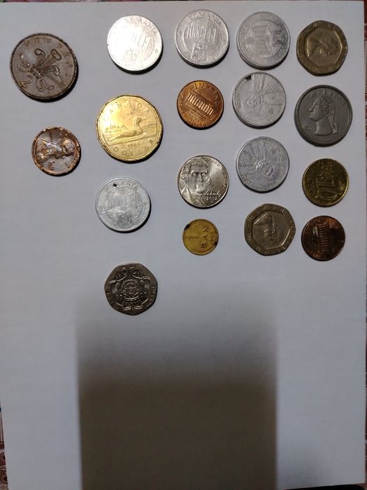 Monezi vechi modele diferite