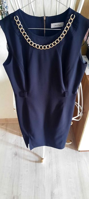 Офисное платье Calvin Klein Новое. Оригинал!