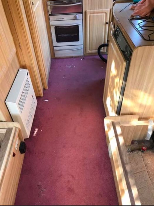 Servicii curatare chimic auto/canapele/saltele/scaune la domiciliu