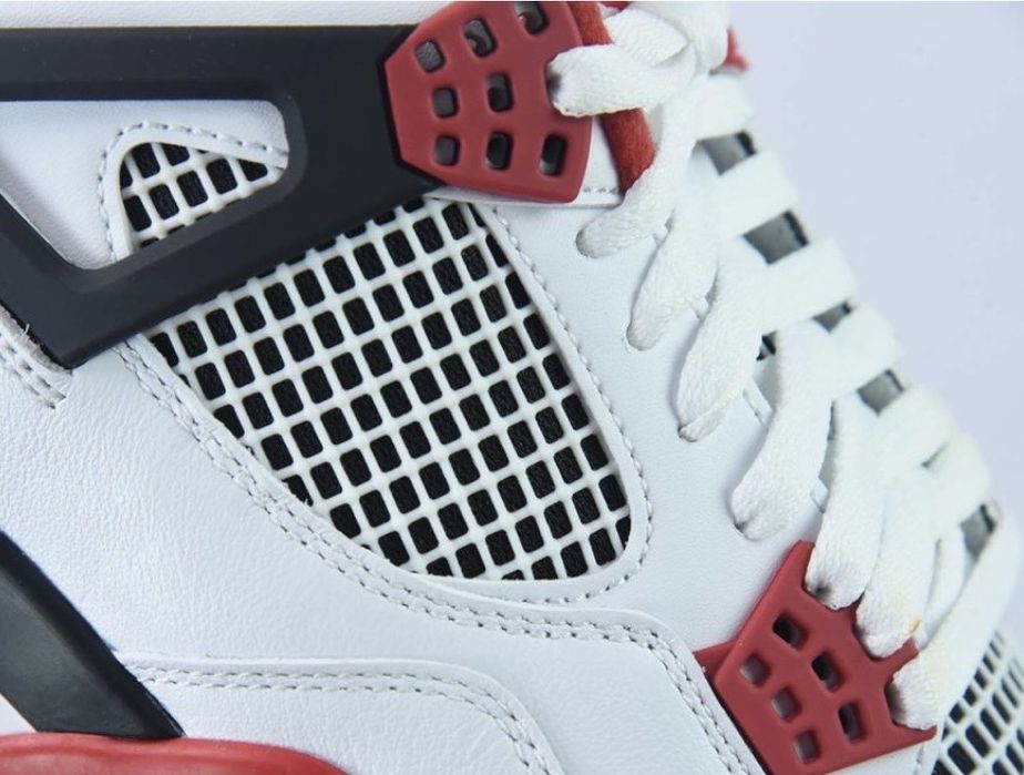 Jordan 4 Fire Red