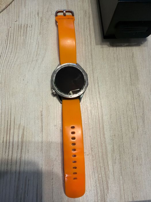 Часовник HUAWEI GT4