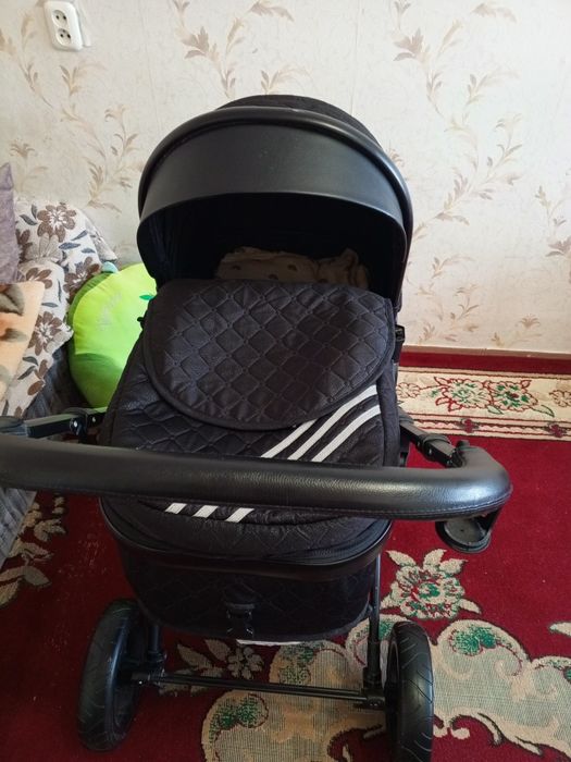 Продам коляску детскую