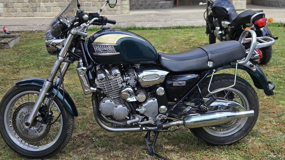 Triumph Thunderbirth 900
Цената е в евро