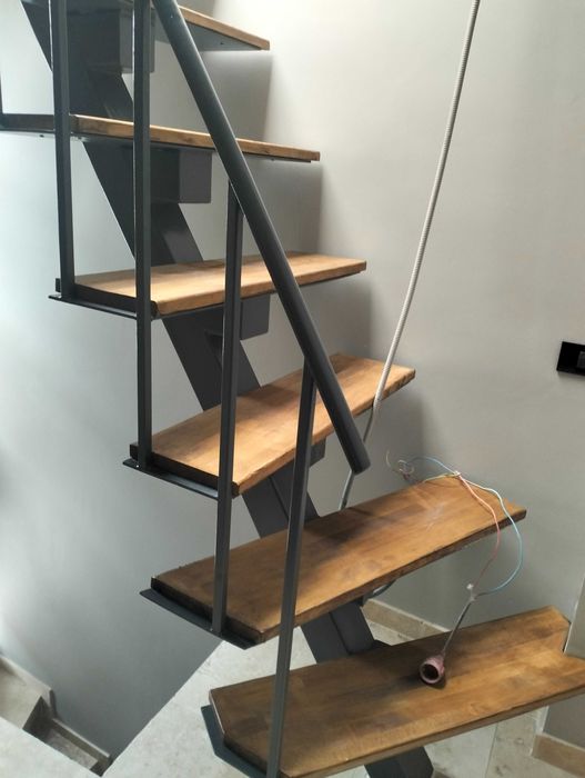 Sudor și lăcătuș confecții metalice