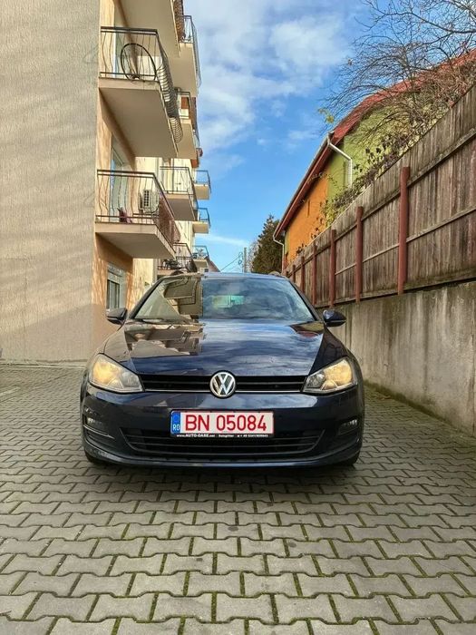 Volkswagen Golf VW Golf VII Variant 2.0 TDI 150 CP • Comfortline • 2013 • Albastru Met